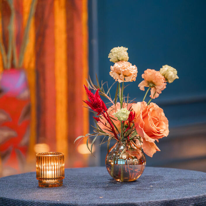 Medium centerpieces